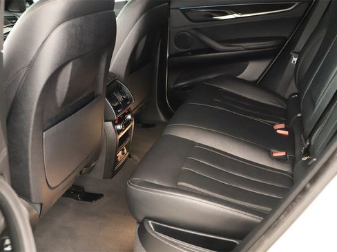 Used 2019 BMW X6 xDrive35i image 28