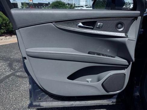 Used 2019 Lincoln Nautilus Reserve w/ Cargo Utility Package AWD/4WD image 15