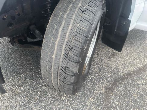 Used 2017 Ford F150 XL w/ Equipment Group 101A Mid RWD image 50