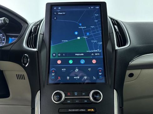 Certified 2022 Ford Edge Titanium w/ Equipment Group 301A image 14