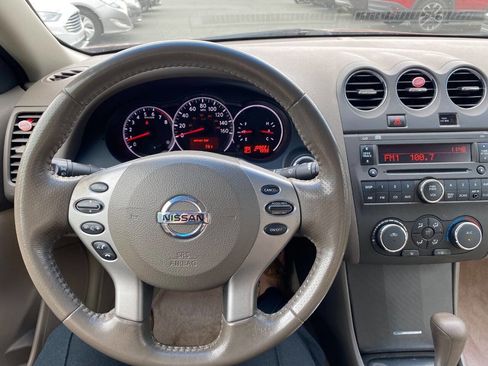 Used 2012 Nissan Altima 2.5 S w/ 20th Anniversary Pkg FWD image 19