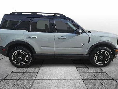Certified 2023 Ford Bronco Sport Outer Banks w/ Tech Package AWD/4WD image 4