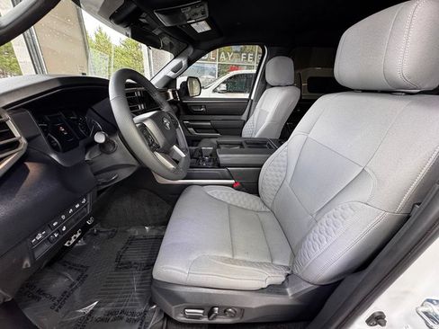 Certified 2025 Toyota Tundra SR5 AWD/4WD image 24