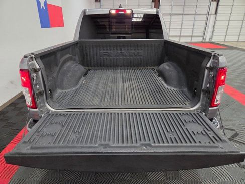 Used 2019 RAM 1500 Big Horn image 29