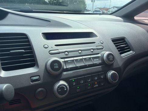 Used 2011 Honda Civic LX image 28