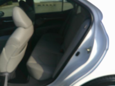 Used 2019 Toyota Camry SE image 42