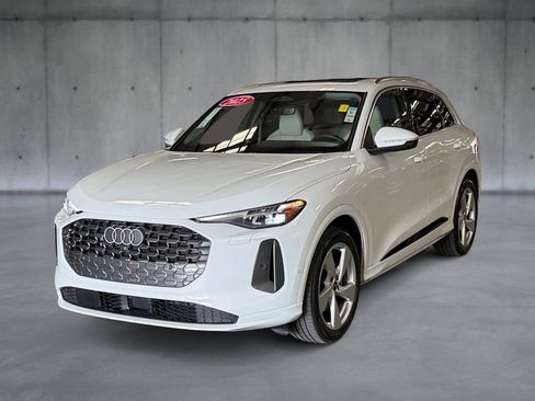 Used 2025 Audi Q5 Premium Plus w/ Premium Plus image 1
