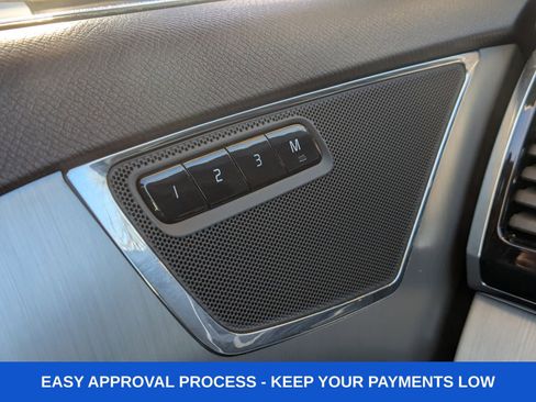 Used 2021 Volvo XC90 T5 Momentum image 33