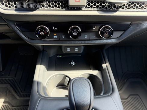 New 2026 Honda HR-V LX image 29