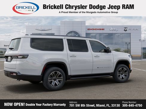 New 2026 Jeep Grand Wagoneer L 4WD w/ 8-Passenger Seating Package image 4