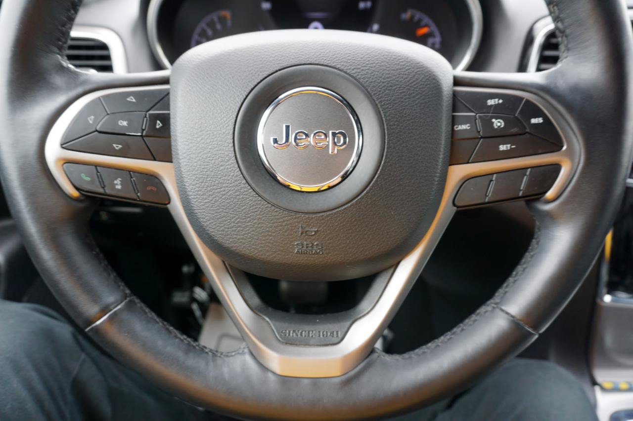 Used 2019 Jeep Grand Cherokee Limited AWD/4WD image 18