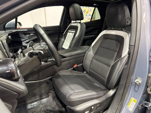 Used 2024 Chevrolet Blazer EV LT AWD/4WD image 95