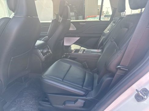 Used 2024 Lincoln Aviator Reserve w/ Equipment Group 201A image 14