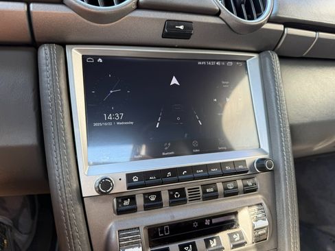 Used 2005 Porsche Boxster image 40