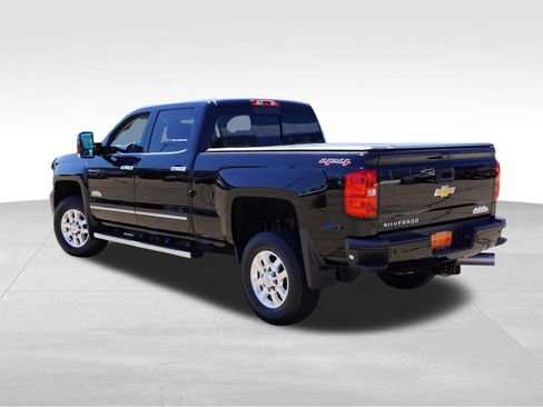 Used 2015 Chevrolet Silverado 3500 High Country w/ Duramax Plus Package AWD/4WD image 7