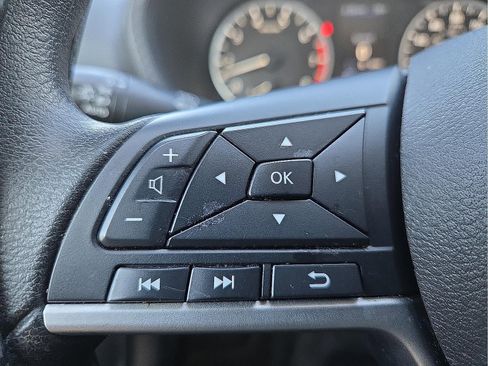 Used 2021 Nissan Sentra S image 18