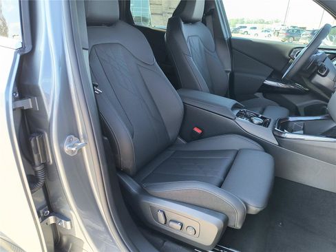 Used 2026 BMW X3 xDrive30i w/ Premium Package AWD/4WD image 13