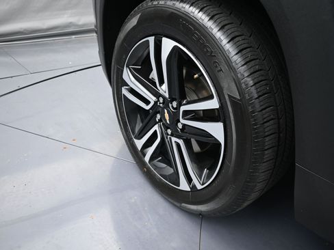 Certified 2024 Chevrolet TrailBlazer LT FWD image 31