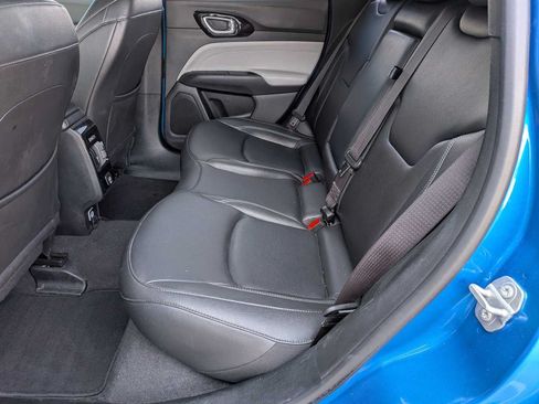 Used 2025 Jeep Compass Limited AWD/4WD image 23