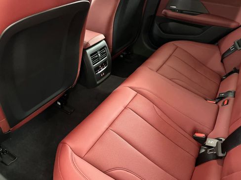 Used 2025 BMW i4 xDrive40i w/ Premium Package image 4