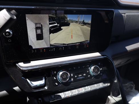 New 2026 GMC Sierra 3500 AT4 w/ AT4 Premium Plus Package AWD/4WD image 15