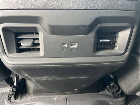 Used 2022 Chevrolet Silverado 1500 RST image 20