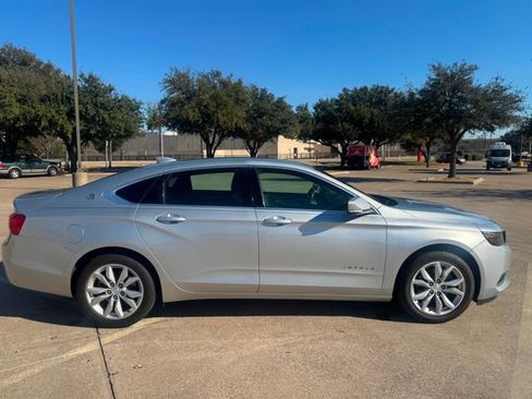 Used 2016 Chevrolet Impala LT image 6