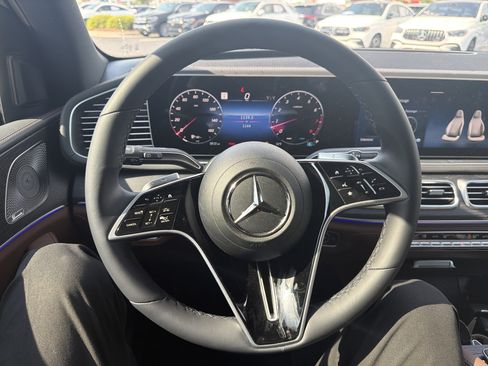 Used 2026 Mercedes-Benz GLE 580 4MATIC image 18