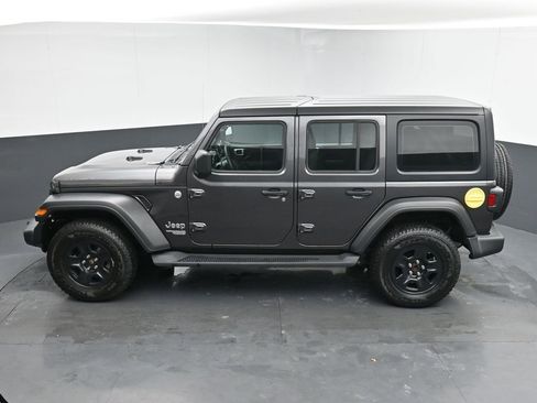 Used 2021 Jeep Wrangler Unlimited Sport AWD/4WD image 25