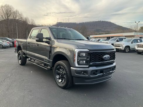 New 2026 Ford F250 XL w/ STX Appearance Package AWD/4WD image 3