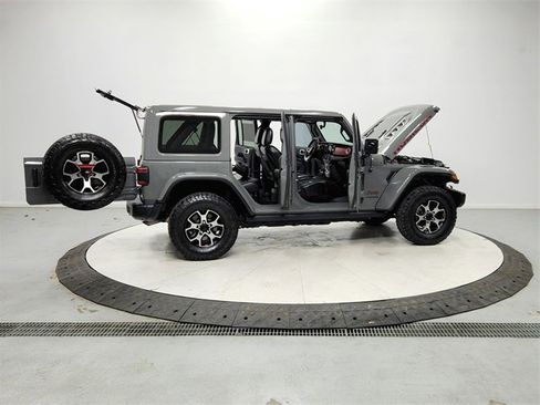 Used 2021 Jeep Wrangler Unlimited Rubicon image 16