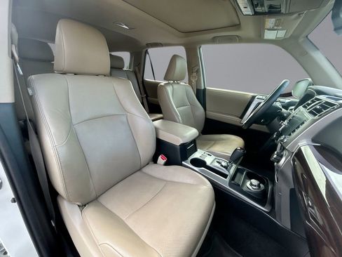 Used 2022 Toyota 4Runner Limited AWD/4WD image 16