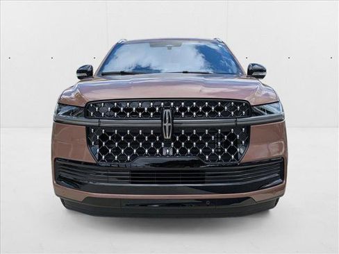 New 2025 Lincoln Navigator Black Label image 6