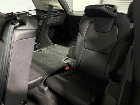 Used 2022 Volvo XC90 T5 Momentum image 15