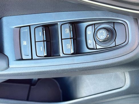 Used 2024 Subaru Impreza 2.0i image 16