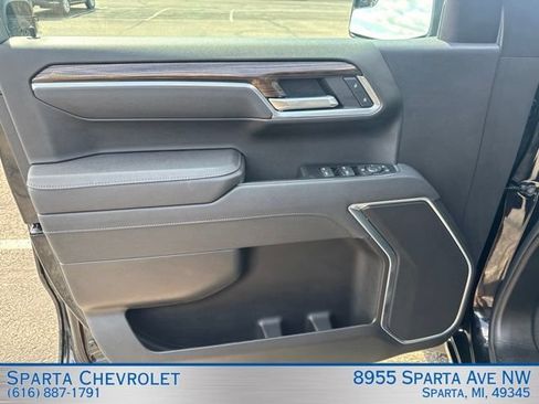 Used 2026 Chevrolet Silverado 1500 LT AWD/4WD image 11