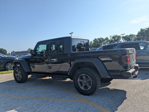 Used 2023 Jeep Gladiator Rubicon w/ LED Lighting Group AWD/4WD image 7