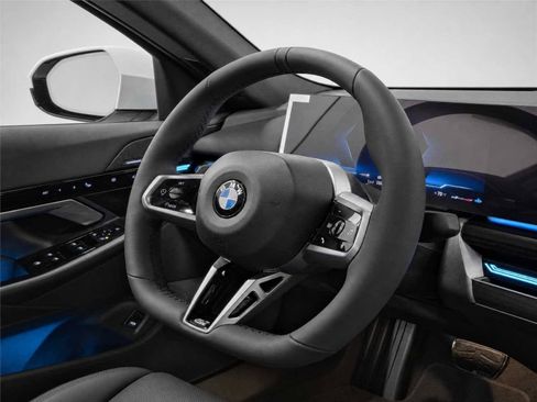 New 2026 BMW 530i xDrive w/ M Sport Package AWD/4WD image 19
