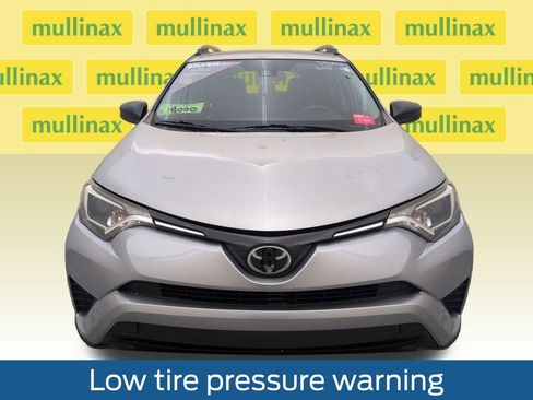 Used 2017 Toyota RAV4 LE FWD image 14