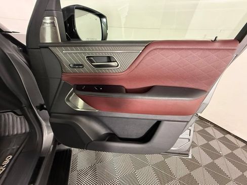 Used 2025 INFINITI QX80 Autograph w/ Autograph Exterior Package AWD/4WD image 50