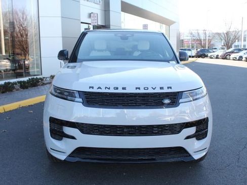 New 2026 Land Rover Range Rover Sport Dynamic SE image 5