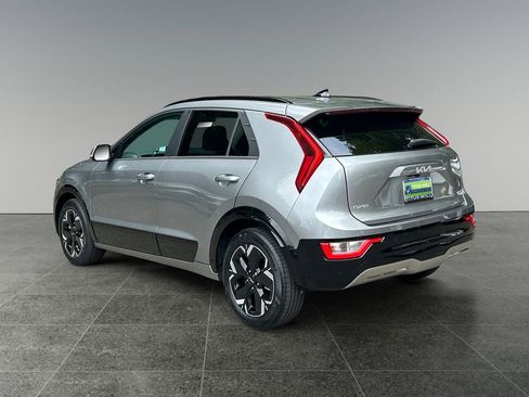 Used 2023 Kia Niro Wind FWD image 7