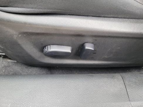 Used 2025 Nissan Altima 2.5 SV FWD image 16