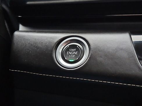 Certified 2024 Cadillac Escalade Sport Platinum w/ LPO, ONYX Package image 25