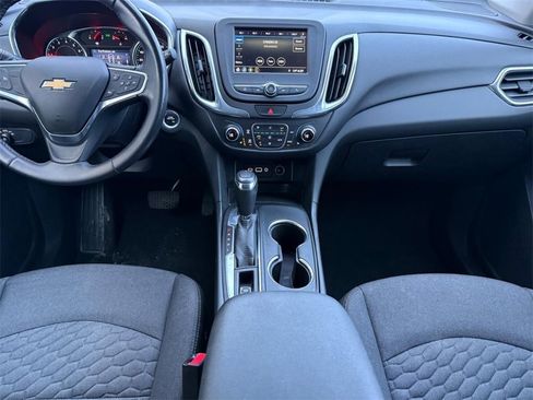 Used 2019 Chevrolet Equinox LT image 10