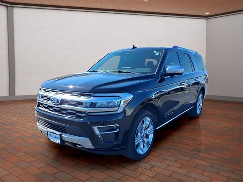 Used 2024 Ford Expedition Max Platinum image 4
