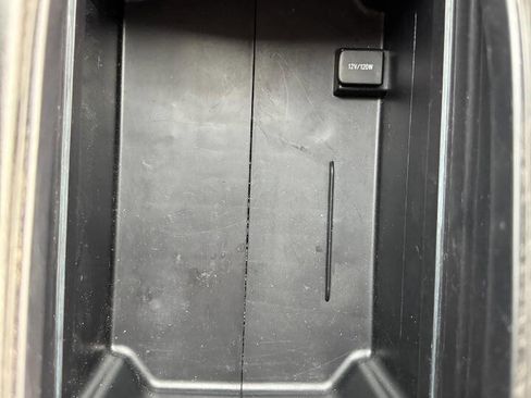 Used 2015 Toyota Highlander XLE image 43