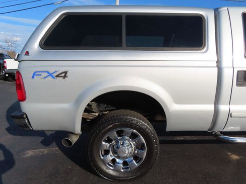 Used 2001 Ford F250 XLT image 18