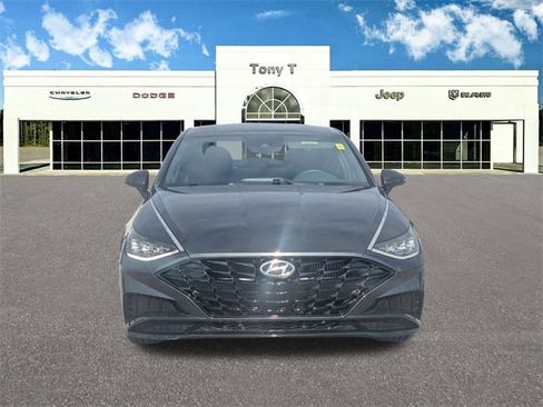 Used 2023 Hyundai Sonata SEL Plus image 2
