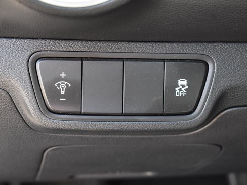 Used 2024 Kia Forte LXS image 23